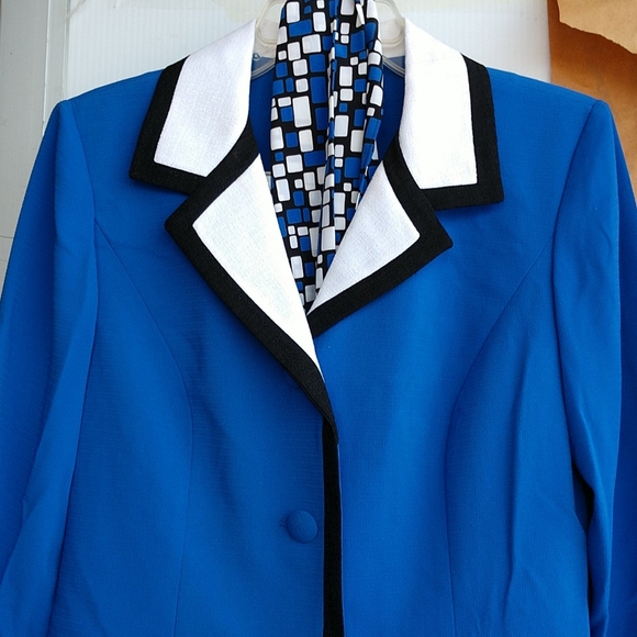 🟦 ON SALE Leslie Fay 3 Pc. Suit Jacket Scarf Skirt size  8 - Picture 2 of 8